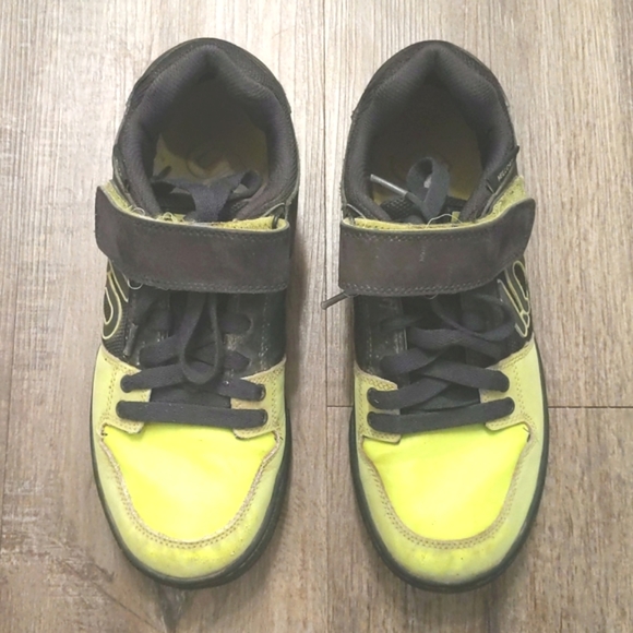 Five Ten Shoes Five Ten Hellcat Mountain Bike Shoes Clipless Flat